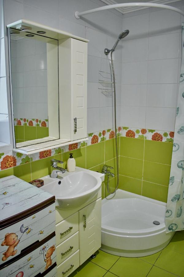Vacation Home Lubov Kamianets-Podilskyi Ngoại thất bức ảnh